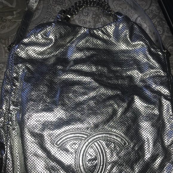 Chanel limited edition large tote brand new - Picture 2 of 7